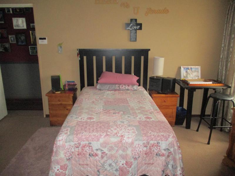 4 Bedroom Property for Sale in Hospitaalpark Free State